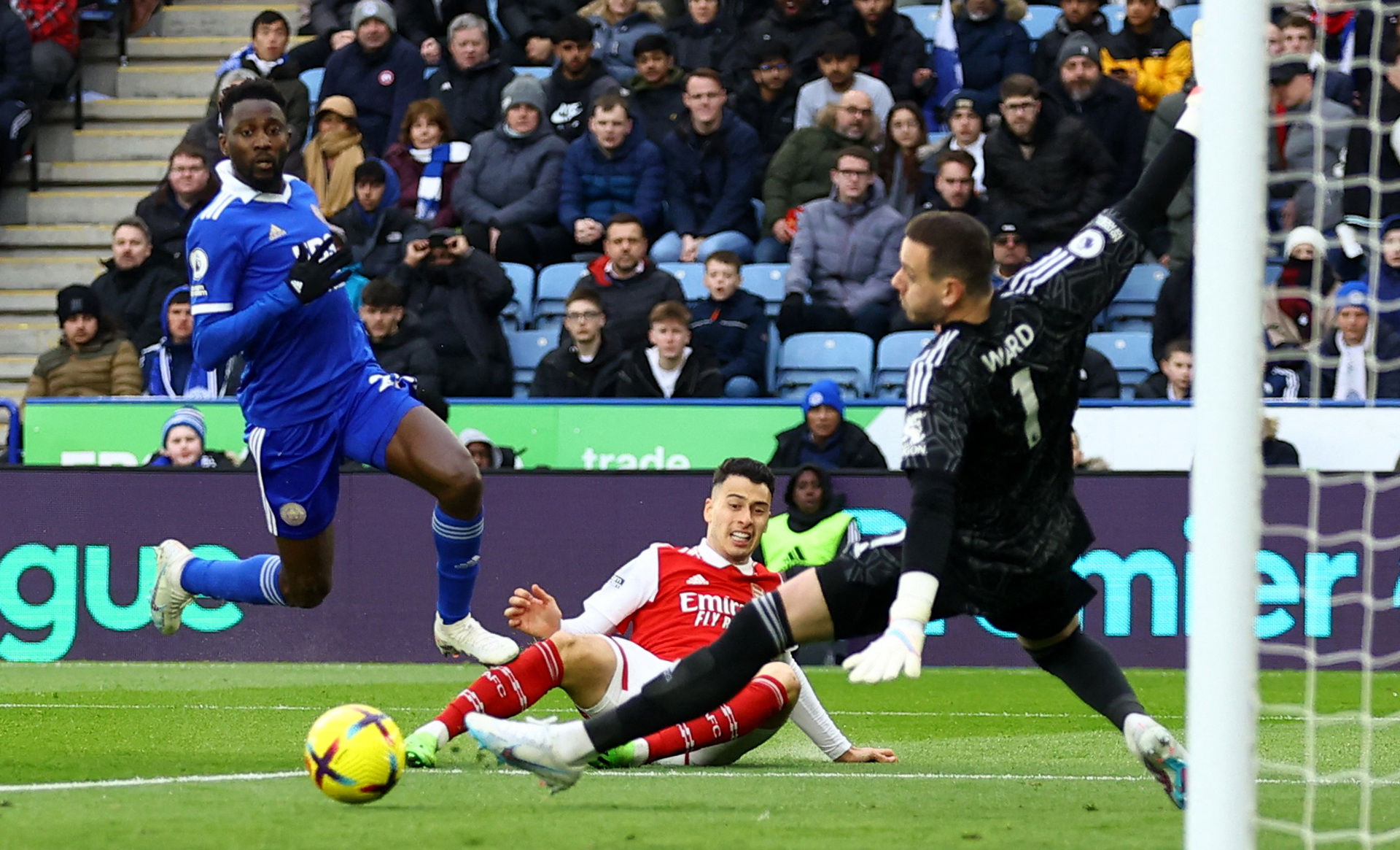 博拉尼奧斯 博拉尼奧斯